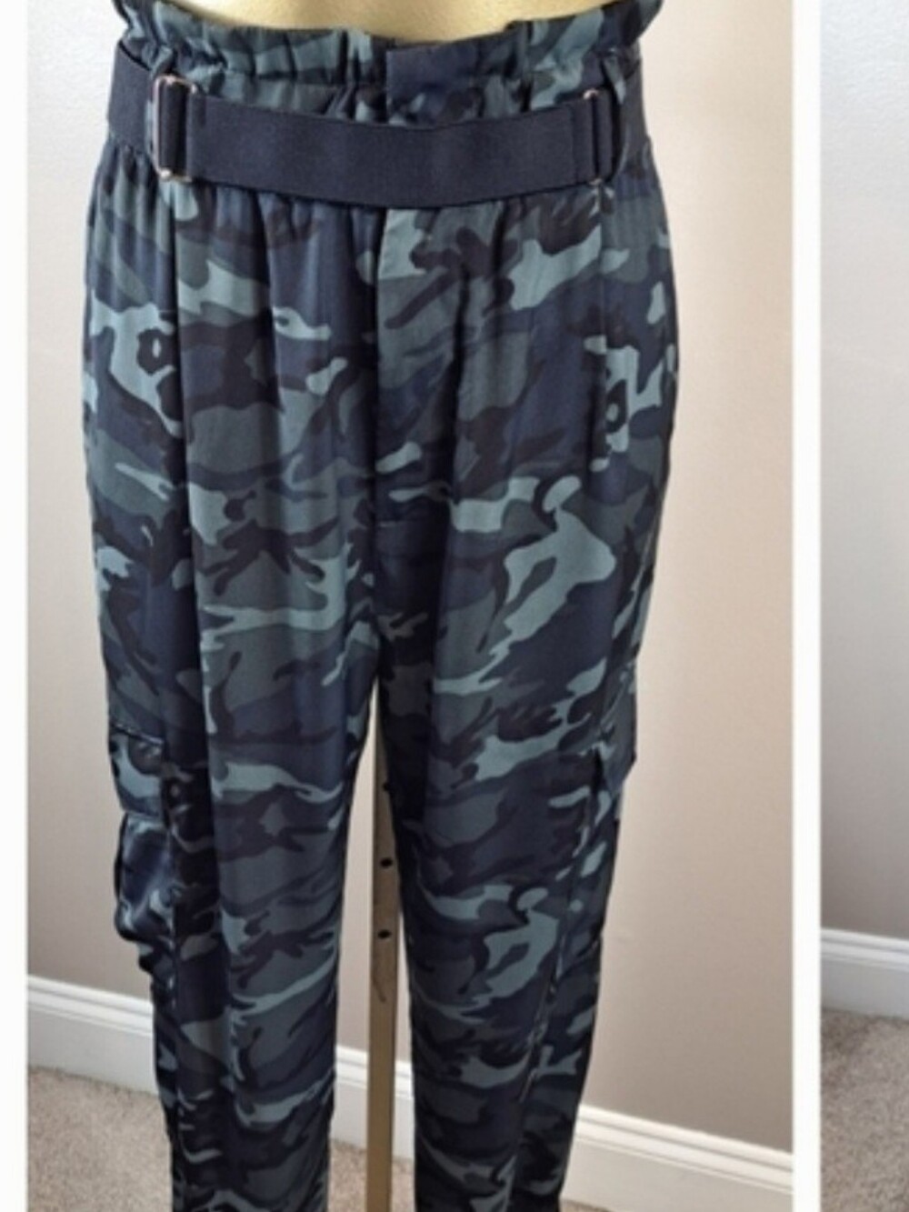 Elan Blue & Gray Camouflage Belted Cargo Pants